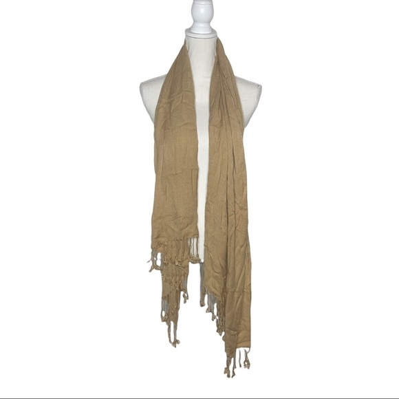 APT 9 Camel Scarf/Wrap with Fringes - Picture 4 of 10